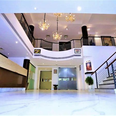 Hotel Arch International นิวเดลี ภายนอก รูปภาพ