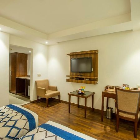 Hotel Arch International นิวเดลี ภายนอก รูปภาพ