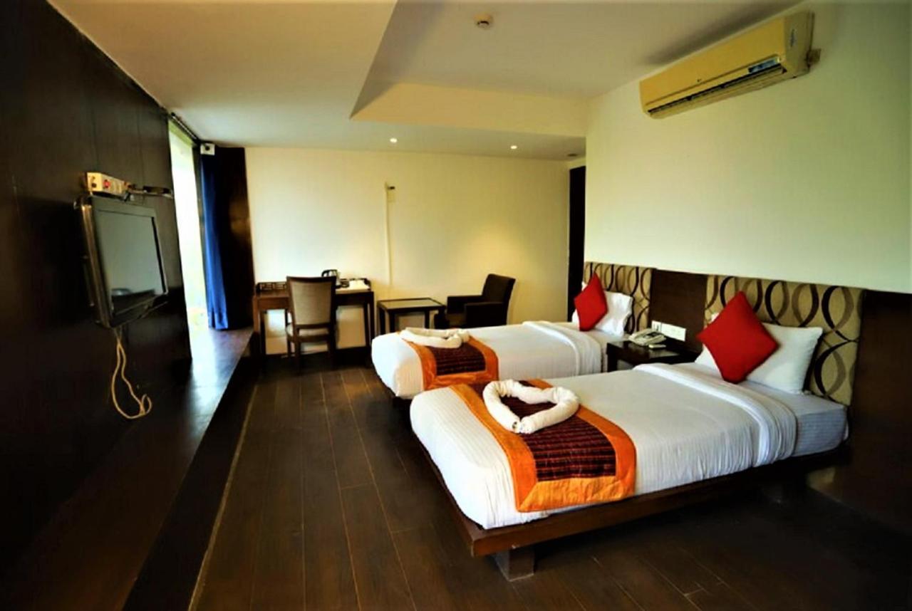 Hotel Arch International นิวเดลี ภายนอก รูปภาพ